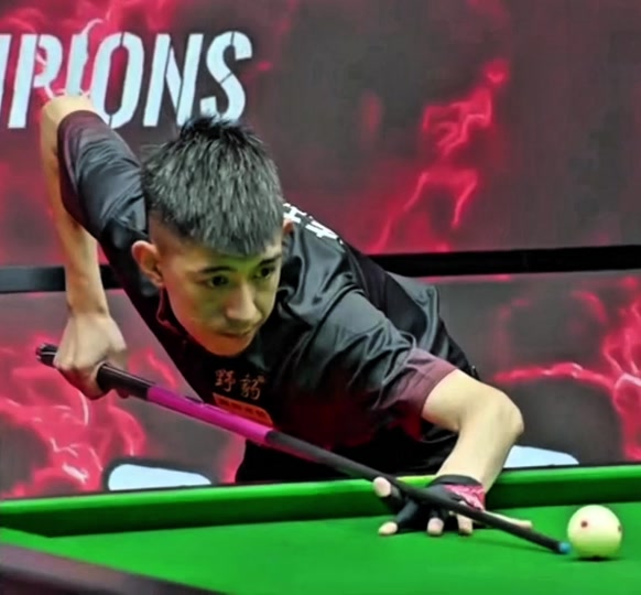 俱乐部的高 俱乐部的高